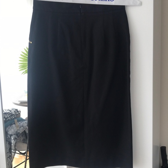 Banana Republic Fitted High-waisted Skirt, sz 2 - Picture 2 of 2